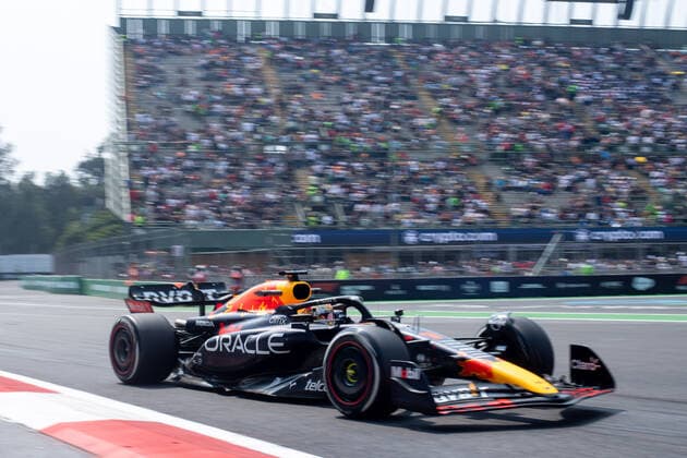 Max Verstappen (NED, Oracle Red Bull Racing 1) im RB18, MEX, Formel 1 Grand Prix von Mexiko, Autodromo Hermanos Rodriguez Mexico City, 1. Freies Training, 28.10.2022 MEX, Formel 1 Grand Prix von Mexiko, Autodromo Hermanos Rodriguez Mexico City, 1. Freies Training, 28.10.2022 Mexico City Copyright: xEibner Memmlerx EP_MMR