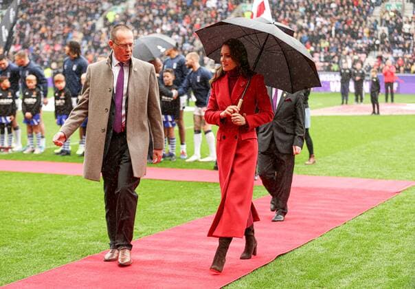Mandatory Credit: Photo by Paul Currie Shutterstock (13608439bf) Catherine Princess of Wales before the start of the match England v Papua New Guinea, Rugby League World Cup 2021, Quarter Final, Rugby League, DW Stadium, Wigan, UK - 05 Nov 2022 England v Papua New Guinea, Rugby League World Cup 2021, Quarter Final, Rugby League, DW Stadium, Wigan, UK - 05 Nov 2022 Copyright: xPaulxCurrie Shutterstockx 13608439bf