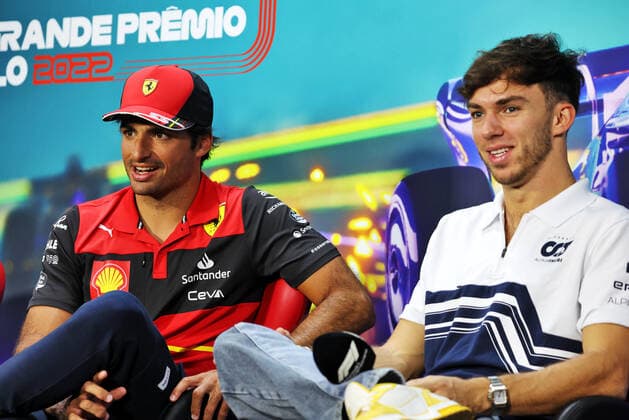 GASLY Pierre (fra), Scuderia AlphaTauri AT03, portrait SAINZ Carlos (spa), Scuderia Ferrari F1-75, portrait conference de presse, press conference, PK, Pressekonferenz during the Formula 1 Heineken Grande Premio de Sao Paulo 2022, Sao Paulo Grand Prix Grand Prix 2022, 21st round of the 2022 FIA Formula One World Championship, WM, Weltmeisterschaft from November 11 to 13, 2022 on the Interlagos Circuit, in Sao Paulo, Brazil - F1 - SAO PAULO GRAND PRIX 2022 DPPI Panoramic BRAZIL_FIA_PRESS_CONF_THU_25
