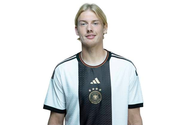 DFB Maenner Nationalmannschaft, Mens national team, Nationalteam Germany, Deutschland, Kader fuer die FIFA Weltmeisterschaft in Katar 2022, Squad for the FIFA World Cup, WM, Weltmeisterschaft, Fussball in Qatar, 2022, Julian Brandt, Herzogenaurach, 31.05.2022, Foto: Thomas Boecker DFB DFB Maenner Nationalmannschaft WM 2022