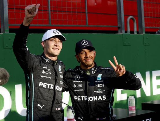 RUSSELL George (gbr), Mercedes AMG F1 Team W13, HAMILTON Lewis (gbr), Mercedes AMG F1 Team W13, portrait during the Formula 1 Heineken Grande Premio de Sao Paulo 2022, Sao Paulo Grand Prix Grand Prix 2022, 21st round of the 2022 FIA Formula One World Championship, WM, Weltmeisterschaft from November 11 to 13, 2022 on the Interlagos Circuit, in Sao Paulo, Brazil - F1 - SAO PAULO GRAND PRIX 2022 DPPI Panoramic 20221112_F12022GP21BRA_JK193791