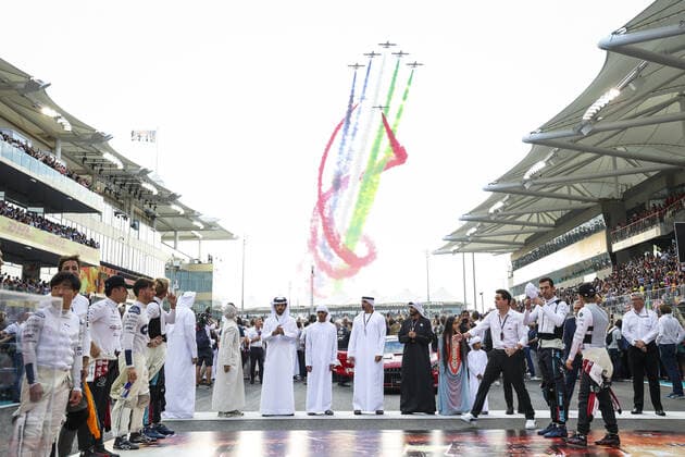 BEN SULAYEM Mohammed (uae), President of the FIA, DOMENICALI Stefano (ita), Chairman and CEO Formula One Group FOG, CAREY Chase (usa), former Chairman and CEO Formula One Group FOG, portrait during the Formula 1 Etihad Airways Abu Dhabi Grand Prix 2022, 22nd round of the 2022 FIA Formula One World Championship, WM, Weltmeisterschaft from November 18 to 20, 2022 on the Yas Marina Circuit, in Yas Island, Abu Dhabi - F1 - ABU DHABI GRAND PRIX 2022 - RACE DPPI Panoramic 00122050_G00D1419.JPG