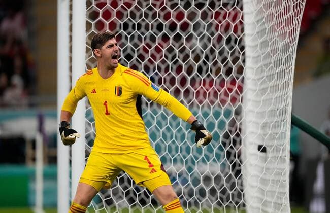 Mandatory Credit: Photo by Dave Shopland Shutterstock (13626494y) Goalkeeper Thibaut Courtois of Belgium saves Alphonso Davies of Canada s penalty and celebrates Belgium v Canada, FIFA World Cup, WM, Weltmeisterschaft, Fussball 2022, Group F, Football, Ahmad Bin Ali Stadium, Ar-Rayyan, Qatar - 23 Nov 2022 Editorial Use Only Belgium v Canada, FIFA World Cup 2022, Group F, Football, Ahmad Bin Ali Stadium, Ar-Rayyan, Qatar - 23 Nov 2022 Editorial Use Only Copyright: xDavexShopland Shutterstockx 13626494y