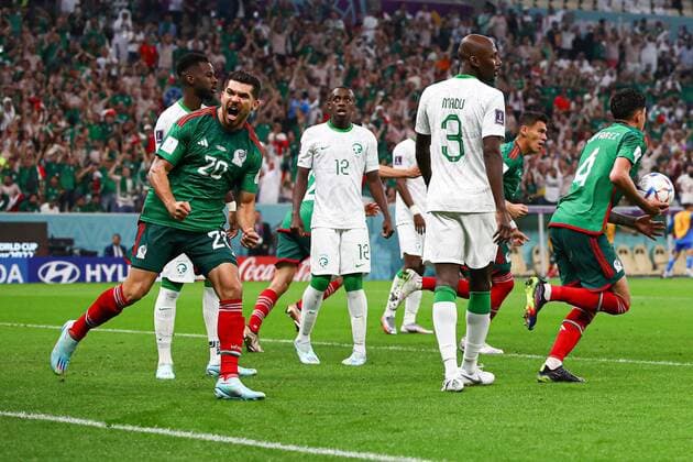 Mandatory Credit: Photo by Kieran McManus Shutterstock (13640351r) Henry Martin of Mexico celebrates scoring the 1st goal Saudi Arabia v Mexico, FIFA World Cup, WM, Weltmeisterschaft, Fussball 2022, Group C, Football, Lusail Stadium, Al Daayen, Qatar - 30 Nov 2022 Editorial Use Only Saudi Arabia v Mexico, FIFA World Cup 2022, Group C, Football, Lusail Stadium, Al Daayen, Qatar - 30 Nov 2022 Editorial Use Only Copyright: xKieranxMcManus Shutterstockx 13640351r