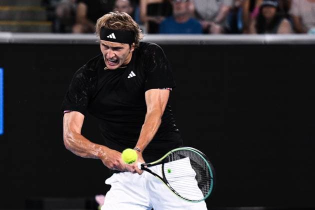 Mandatory Credit: Photo by James Gourley Shutterstock (13716760ec) Alexander Zverev in action during his first round match Australian Open, Day Two, Tennis, Melbourne Park, Melbourne, Australia - 17 Jan 2023 Australian Open, Day Two, Tennis, Melbourne Park, Melbourne, Australia - 17 Jan 2023 Copyright: xJamesxGourley Shutterstockx 13716760ec
