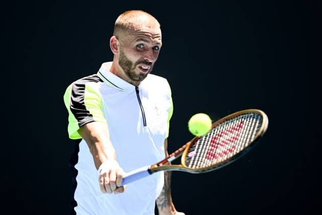 Mandatory Credit: Photo by James Gourley Shutterstock (13716760ez) Dan Evans in action during his first round match Australian Open, Day Two, Tennis, Melbourne Park, Melbourne, Australia - 17 Jan 2023 Australian Open, Day Two, Tennis, Melbourne Park, Melbourne, Australia - 17 Jan 2023 Copyright: xJamesxGourley Shutterstockx 13716760ez