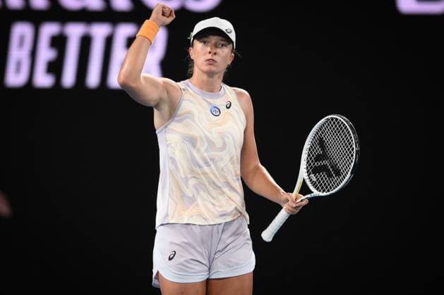 Mandatory Credit: Photo by James Gourley Shutterstock (13716764t) Iga Swiatek celebrates during her second round match Australian Open, Day Three, Tennis, Melbourne Park, Melbourne, Australia - 18 Jan 2023 Australian Open, Day Three, Tennis, Melbourne Park, Melbourne, Australia - 18 Jan 2023 Copyright: xJamesxGourley Shutterstockx 13716764t