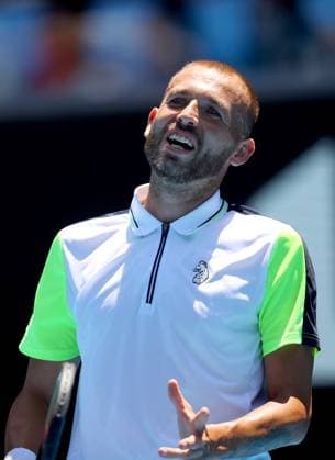 Mandatory Credit: Photo by Ella Ling Shutterstock (13728748af) Dan Evans of GBR frustrated Australian Open, Day Six, Tennis, Melbourne Park, Melbourne, Australia - 21 Jan 2023 Australian Open, Day Six, Tennis, Melbourne Park, Melbourne, Australia - 21 Jan 2023 Copyright: xEllaxLing Shutterstockx 13728748af