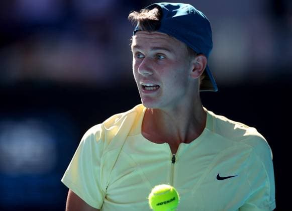 Mandatory Credit: Photo by Ella Ling Shutterstock (13729779ei) Holger Rune of Denmark frustrated Australian Open, Day Eight, Tennis, Melbourne Park, Melbourne, Australia - 23 Jan 2023 Australian Open, Day Eight, Tennis, Melbourne Park, Melbourne, Australia - 23 Jan 2023 Copyright: xEllaxLing Shutterstockx 13729779ei