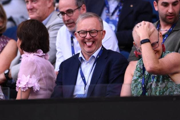 Sport Bilder des Tages Mandatory Credit: Photo by James Gourley Shutterstock (13736332ed) Australian Prime Minister Anthony Albanese Australian Open, Day Twelve, Tennis, Melbourne Park, Melbourne, Australia - 27 Jan 2023 Australian Open, Day Twelve, Tennis, Melbourne Park, Melbourne, Australia - 27 Jan 2023 Copyright: xJamesxGourley Shutterstockx 13736332ed