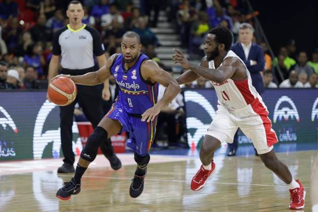 Basketball, WM Quali, Venezuela - Kanada February 26, 2023, Caracas, Caracas Venezuela, Venezuela: CARACAS, VENEZUELA - FEBRUARY 26: Cubillan of Venezuela competes for the ball with Kenny Chery of Canada during the FIBA ‹â€¹Basketball World Cup 2023 Americas Qualifiers basketball game, Poliedro de Caracas, in Caracas, Venezuela, on February 26 of 2023. Caracas Venezuela - ZUMAp175 20230226_zsa_p175_056 Copyright: xPedroxRancesxMatteyx