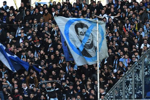 Fans des TSV 1860 Muenchen mit einer Anti Hasan Ismaik Fahne im Fanblock. GER, MSV Duisburg vs TSV 1860 Muenchen, Fussball, 3. Liga, 26. Spieltag, Spielzeit 2022 2023, 11.03.2023 DFL DFB REGULATIONS PROHIBIT ANY USE OF PHOTOGRAPHS AS IMAGE SEQUENCES AND OR QUASI-VIDEO GER, MSV Duisburg vs TSV 1860 Muenchen, Fussball, 3. Liga, 26. Spieltag, Spielzeit 2022 2023, 11.03.2023 Duisburg Copyright: xEibner-Pressefoto ThomasxThienelx EP_TTL