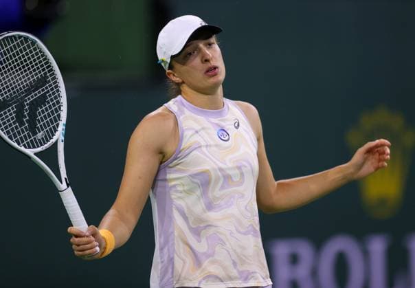 Mandatory Credit: Photo by Ella Ling Shutterstock (13824334bk) Iga Swiatek of Poland frustrated BNP Paribas Open, Tennis, Day 10, Indian Wells Tennis Garden, California, USA- 17 Mar 2023 BNP Paribas Open, Tennis, Day 10, Indian Wells Tennis Garden, California, USA- 17 Mar 2023 Copyright: xEllaxLing Shutterstockx 13824334bk