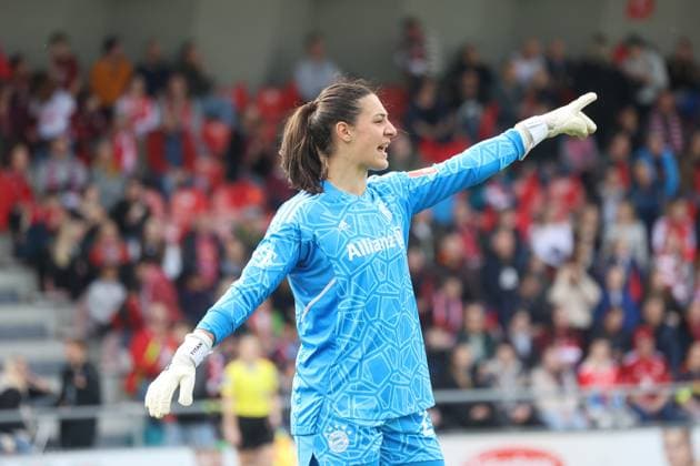 Muenchens Torfrau Maria-Luisa Grohs (Koeln 22), 1. FC Koeln vs. FC Bayern Muenchen, 1. Flyar-Alarm-Frauen-Bundesliga, Fussball, 15. Spieltag, 18.03.2023, DFL REGULATIONS PROHIBIT ANY USE OF PHOTOGRAPHS AS IMAGE SEQUENCES AND OR QUASI-hVIDEO, 1. FC Koeln vs. FC Bayern Muenchen, 1. Flyar-Alarm-Frauen-Bundesliga, Fussball, 15. Spieltag, 18.03.2023, Koeln Copyright: xEibner-Pressefoto JoergxNiebergax EP_JNL