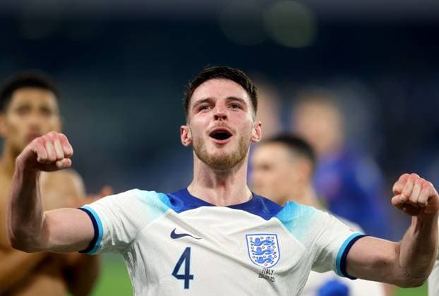 Mandatory Credit: Photo by Kieran McManus Shutterstock (13836561bq) Declan Rice of England celebrates at full time Italy v England, UEFA European Championship, EM, Europameisterschaft 2024 Qualifying, Group C, Football, Stadio Diego Armando Maradona, Naples, Italy - 23 Mar 2023 EDITORIAL USE ONLY No use with unauthorised audio, video, data, fixture lists, club league logos or live services. Online in-match use limited to 120 images, no video emulation. No use in betting, games or single club league player publications. Italy v England, UEFA European Championship 2024 Qualifying, Group C, Football, Stadio Diego Armando Maradona, Naples, Italy - 23 Mar 2023 EDITORIAL USE ONLY No use with unauthorised audio, video, data, fixture lists, club league logos or live services. Online in-match use limited to 120 images, no video emulation. No use in betting, games or single club league player publications. Copyright: xKieranxMcManus Shutterstockx 13836561bq