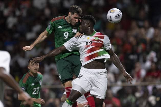 RECORD DATE NOT STATED (L-R), Santiago Gimenez of Mexico and Leo Abena of Surinam during the game Surinam vs Mexico national team, Nationalteam (Mexican National Team), corresponding to Group A of League A of the CONCACAF Nations League 2022-2023, at Dr. Ir. Franklin Essed Stadium, on March 23, 2023. <br><br> (I-D), Santiago Gimenez de Mexico y Leo Abena de Surinam durante el partido Surinam vs Mexico (Seleccion Nacional Mexicana), correspondiente al Grupo A de la Liga A de la Liga de Naciones CONCACAF 2022-2023, en el Estadio Dr. Ir. Franklin Essed, el 23 de Marzo de 2023. CONCACAF NATIONS LEAGUE 2022-2023 Surinam vs Mexico