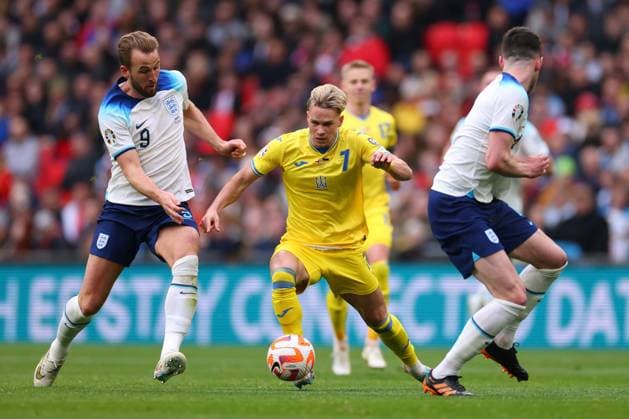 Mandatory Credit: Photo by Shutterstock (13844509ae) Harry Kane and Declan Rice of England in action with Mykhailo Mudryk of Ukraine England v Ukraine, UEFA European Championship, EM, Europameisterschaft 2024 Qualifying, Group C, Football, Wembley Stadium, London, UK - 26 Mar 2023 EDITORIAL USE ONLY No use with unauthorised audio, video, data, fixture lists, club league logos or live services. Online in-match use limited to 120 images, no video emulation. No use in betting, games or single club league player publications. England v Ukraine, UEFA European Championship 2024 Qualifying, Group C, Football, Wembley Stadium, London, UK - 26 Mar 2023 EDITORIAL USE ONLY No use with unauthorised audio, video, data, fixture lists, club league logos or live services. Online in-match use limited to 120 images, no video emulation. No use in betting, games or single club league player publications. Copyright: xShutterstockx 13844509ae
