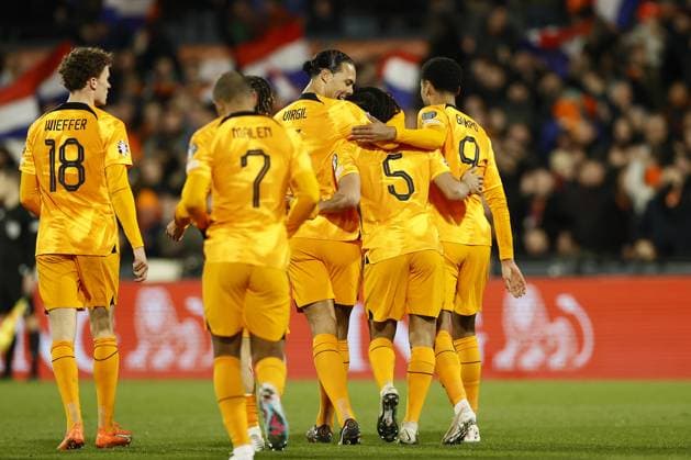 ROTTERDAM - (lr) Mats Wieffer of Holland, Donyell Malen of Holland, Virgil van Dijk of Holland, Nathan Ake of Holland, Cody Gakpo of Holland celebrate the 2-0 during the UEFA European Championship, EM, Europameisterschaft qualification match between the Netherlands and Gibraltar at Feyenoord Stadium de Kuip on March 27, 2023 in Rotterdam, Netherlands. ANP PIETER STAM DE JONGE UEFA EURO, EM, Europameisterschaft,Fussball 2024 Qualifying Round 2022 2023 xVIxANPxSportx xxANPxIVx 465882808 originalFilename: 465882808.jpg