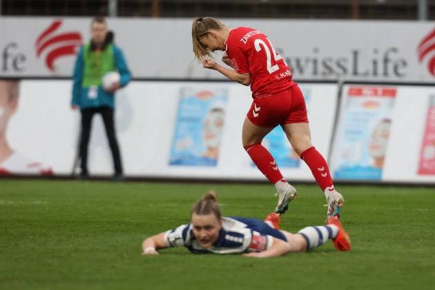 Weronika Zawistowska (Köln) Torjubel, Jubel, jubelt, jubeln, Freude, freuen, freut sich, elt nach ihgrem Treffer zum 1-0, 1. FC Köln - MSV Duisburg, Flyeralarm Frauen Bundesliga, 17. Spieltag, Köln, Deutschland, 18.03.2023.