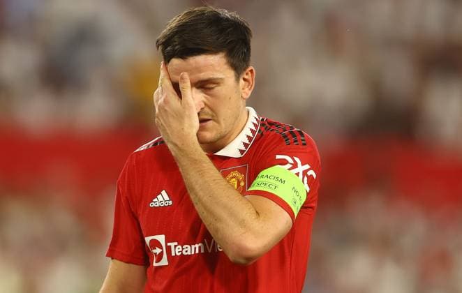 Sport Bilder des Tages Mandatory Credit: Photo by Kieran McManus Shutterstock (13873490af) Harry Maguire of Manchester United, ManU shows a look of dejection Sevilla v Manchester United, UEFA Europa League, Quarter-Final, Second Leg, Football, Ramon Sanchez-Pizjuan Stadium, Seville, Spain - 20 Apr 2023 Sevilla v Manchester United, UEFA Europa League, Quarter-Final, Second Leg, Football, Ramon Sanchez-Pizjuan Stadium, Seville, Spain - 20 Apr 2023 Copyright: xKieranxMcManus Shutterstockx 13873490af