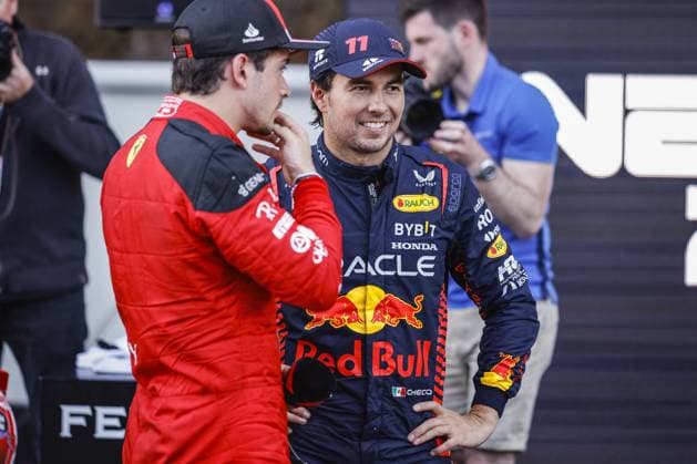 PEREZ Sergio (mex), Red Bull Racing RB19, portrait LECLERC Charles (mco), Scuderia Ferrari SF-23, portrait during the Formula 1 Azerbaijan Grand Prix 2023, 4th round of the 2023 Formula One World Championship, WM, Weltmeisterschaft from April 28 to 30, 2023 on the Baku City Circuit, in Baku, Azerbaijan - F1 - AZERBAIJAN GRAND PRIX 2023 DPPI Panoramic 00122008__R5_0319