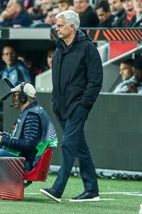Jose Mourinho (AS Rom, Chef-Trainer) unzufrieden, enttäuscht enttaeuscht, GER, Bayer 04 Leverkusen vs. AS Rom, UEFA Europa League 2022 23, Halbfinale - Rückspiel, 18.05.2023, GER, Bayer 04 Leverkusen vs. AS Rom, UEFA Europa League 2022 23, Halbfinale - Rückspiel, 18.05.2023, Foto: Eibner-Pressefoto Gabriel Boia Leverkusen Copyright: xGabrielxBoiax EP_EER