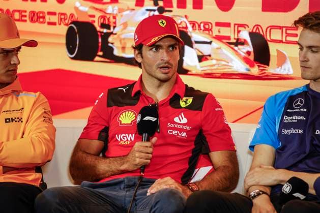 press conference, PK, Pressekonferenz SAINZ Carlos (spa), Scuderia Ferrari SF-23, portrait during the Formula 1 AWS Gran Premio de Espana 2023, 7th round of the 2023 Formula One World Championship, WM, Weltmeisterschaft from June 2 to 4, 2023 on the Circuit de Barcelona-Catalunya, in Montmelo, Spain - F1 - SPANISH GRAND PRIX 2023 DPPI Panoramic 00123014__R5_6763