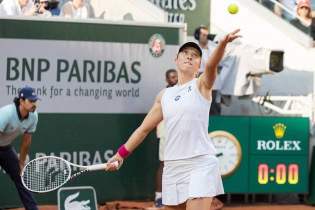 05.06.2023, Paryz, tenis, Roland Garros 2023, N z Iga Swiatek, fot. Tomasz Jastrzebowski Foto Olimpik 05.06.2023, Paris, tennis Grand Slam, Roland Garros 2023, In the picture: Iga Swiatek, fot. Tomasz Jastrzebowski Foto Olimpik NEWSPIX.PL --- Newspix.pl 20230605TOMJ0013