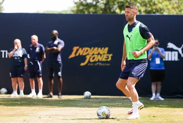 Mandatory Credit: Photo by Andrew Fosker Shutterstock (13949265g) Former footballer Gary Cahill of England Soccer Aid for Unicef 2023, Training, Football, Champneys Tring, Tring, UK - 09 Jun 2023 EDITORIAL USE ONLY No use with unauthorised audio, video, data, fixture lists, club league logos or live services. Online in-match use limited to 120 images, no video emulation. No use in betting, games or single club league player publications. Soccer Aid for Unicef 2023, Training, Football, Champneys Tring, Tring, UK - 09 Jun 2023 EDITORIAL USE ONLY No use with unauthorised audio, video, data, fixture lists, club league logos or live services. Online in-match use limited to 120 images, no video emulation. No use in betting, games or single club league player publications. Copyright: xAndrewxFosker Shutterstockx 13949265g