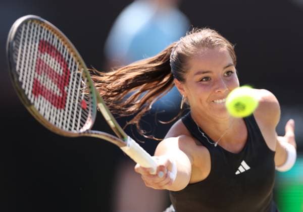 Mandatory Credit: Photo by Ryan Browne Shutterstock (13961298ba) Jodie Burrage of Great Britain during her quarter-final match against Magdalena Frech of Poland. Rothesay Open, Day Five, Tennis, Nottingham Tennis Centre, Nottingham, UK - 16 Jun 2023 Rothesay Open, Day Five, Tennis, Nottingham Tennis Centre, Nottingham, UK - 16 Jun 2023 Copyright: xRyanxBrowne Shutterstockx 13961298ba