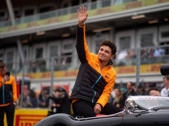 Lando Norris (UK, McLaren F1 Team, 04), Fahrerparade, CAN, Formel 1 Weltmeisterschaft, Grand Prix von Kanada, Circuit de Gilles Villeneuve Montreal, Rennen, 18.06.2023 CAN, Formel 1 Weltmeisterschaft, Grand Prix von Kanada, Circuit de Gilles Villeneuve Montreal, Rennen, 18.06.2023 Montreal Copyright: xEibner Memmlerx EP_MMR