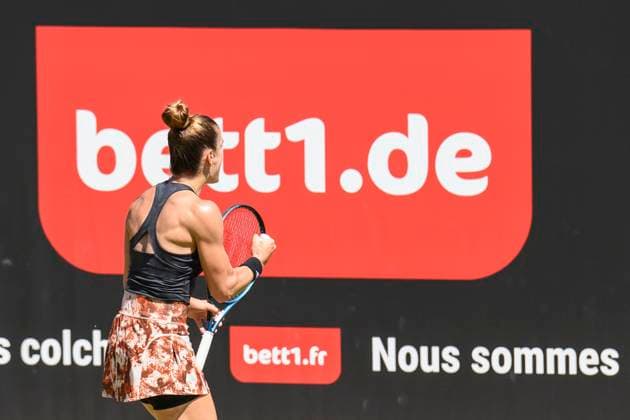 Maria Sakkari - Tennisspielerin - Freude, Jubel, GER, Berlin, QF, Tennis bett1open, WTA, Tennis Damen 500, Saison 2022 2023, 24.06.23, 2023, Steffi Graf Stadion, GER, Berlin, QF, Tennis bett1open, WTA 500, Saison 2022 2023, 24.06.23, 2023, Steffi Graf Stadion, Foto: Eibner-Pressefoto Uwe Koch Berlin Copyright: xEibner-Pressefoto UwexKochx EP_UKH