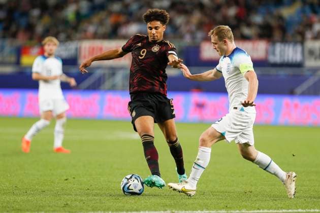 UEFA U21, U 21 EM, Deutschland - England, 3. Gruppenspiel, 28.06.2023, Batumi Kevin SCHADE ( 9, Deutschland, Brentford FC), Oliver SKIPP ( 6, England), UEFA U21-Fussball-Europameisterschaft in Rumaenien und Georgien, Deutschland - England, 3. Gruppenspiel, 28.06.2023, Batumi Copyright: xBEAUTIFULxSPORTS Meuselx