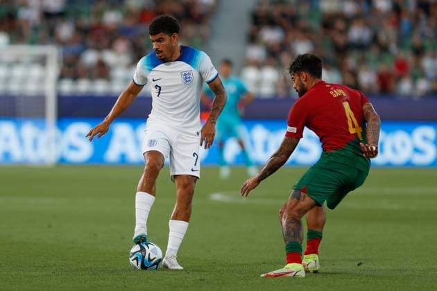 UEFA U21, U 21 EM, England - Portugal, Viertelfinale, 02.07.2023, Kutaissi Morgan GIBBS-WHITE ( 6, England), Samuel COSTA ( 4, Portugal), UEFA U21-Fussball-Europameisterschaft in Rumaenien und Georgien, England - Portugal, Viertelfinale, 02.07.2023, Ramas-Schengelia-Stadion, Kutaissi Copyright: xBEAUTIFULxSPORTS Meuselx