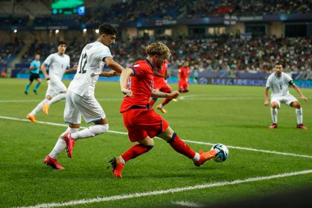 UEFA U21, U 21 EM, England - Israel, Halbfinale, 05.07.2023, Batumi Harvey ELLIOTT ( 19, England), Roy REVIVO ( 12, Israel), UEFA U21-Fussball-Europameisterschaft in Rumaenien und Georgien, England - Israel, Halbfinale, 05.07.2023, Adjarabet Arena, Batumi Copyright: xBEAUTIFULxSPORTS Meuselx