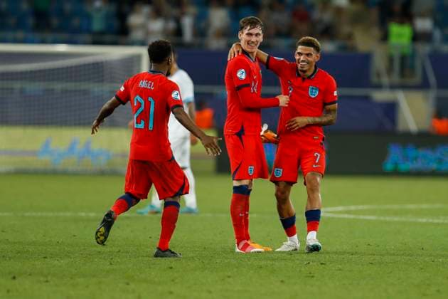 UEFA U21, U 21 EM, England - Israel, Halbfinale, 05.07.2023, Batumi Angel GOMES ( 21, England) eilt zu James GARNER ( 14, England) und Morgan GIBBS-WHITE ( 7, England), UEFA U21-Fussball-Europameisterschaft in Rumaenien und Georgien, England - Israel, Halbfinale, 05.07.2023, Adjarabet Arena, Batumi Copyright: xBEAUTIFULxSPORTS Meuselx