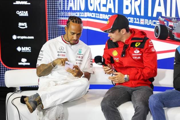 press conference, PK, Pressekonferenz HAMILTON Lewis (gbr), Mercedes AMG F1 Team W13, LECLERC Charles (mco), Scuderia Ferrari F1-75, portrait during the 2023 Formula 1 Aramco British Grand Prix, 10th round of the 2023 Formula One World Championship, WM, Weltmeisterschaft from July 7 to 9, 2023 on the Silverstone Circuit, in Silverstone, United Kingdom Copyright: xAntoninxVincent DPPI IPAxSportx x xIPAxSportx 0 IPA_IPA39081044