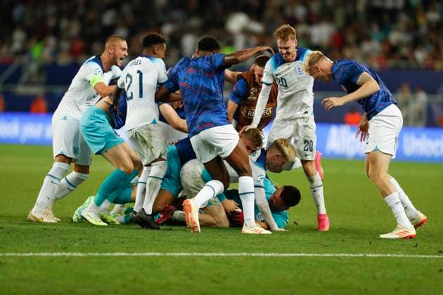 UEFA U21, U 21 EM, England - Spanien, Finale, 08.07.2023, Batumi Die Englaender jubeln nach Schlusspfiff, UEFA U21-Fussball-Europameisterschaft in Rumaenien und Georgien, England - Spanien, Finale, 08.07.2023, Adjarabet Arena, Batumi Copyright: xBEAUTIFULxSPORTS Meuselx