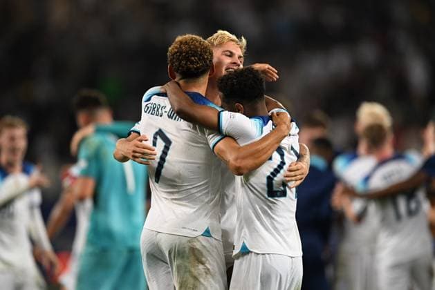 UEFA U21, U 21 final ENG-ESP Morgan Gibbs-White (England U21), Angel Gomes (England U21), Emile Smith Rowe (England U21) , UEFA European Championship, EM, Europameisterschaft Under-21 England-Spain, final match, Georgia, Batumi, Batumi Arena Batumi Batumi Arena - Batumi, Georgia Georgia Copyright: xTamunaxKulumbegashvilix KUL_2621