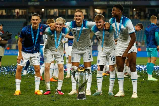 UEFA U21, U 21 EM, England - Spanien, Finale, 08.07.2023, Batumi Luke THOMAS ( 3, England), Anthony GORDON ( 11, England), Taylor HARWOOD-BELLIS ( 5, England), Thomas DOYLE ( 18, England), Ben JOHNSON (16, England), UEFA U21-Fussball-Europameisterschaft in Rumaenien und Georgien, England - Spanien, Finale, 08.07.2023, Adjarabet Arena, Batumi Copyright: xBEAUTIFULxSPORTS Meuselx