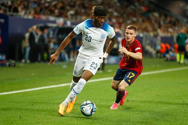 UEFA U21, U 21 EM, England - Spanien, Finale, 08.07.2023, Batumi Noni MADUEKE ( 23, England), Sergio GOMEZ ( 17, Spanien), UEFA U21-Fussball-Europameisterschaft in Rumaenien und Georgien, England - Spanien, Finale, 08.07.2023, Adjarabet Arena, Batumi Copyright: xBEAUTIFULxSPORTS Meuselx