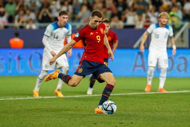 UEFA U21, U 21 EM, England - Spanien, Finale, 08.07.2023, Batumi Abel RUIZ ( 9, Spanien) verschiesst den Elfmeter in der Nachspielzeit, UEFA U21-Fussball-Europameisterschaft in Rumaenien und Georgien, England - Spanien, Finale, 08.07.2023, Adjarabet Arena, Batumi Copyright: xBEAUTIFULxSPORTS Meuselx