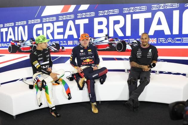 NORRIS Lando (gbr), McLaren F1 Team MCL60, VERSTAPPEN Max (ned), Red Bull Racing RB19, HAMILTON Lewis (gbr), Mercedes AMG F1 Team W14, portrait press conference, PK, Pressekonferenz during the 2023 Formula 1 Aramco British Grand Prix, 10th round of the 2023 Formula One World Championship, WM, Weltmeisterschaft from July 7 to 9, 2023 on the Silverstone Circuit, in Silverstone, United Kingdom - F1 - BRITISH GRAND PRIX 2023 - RACE DPPI Panoramic 00123025_AV6_0095