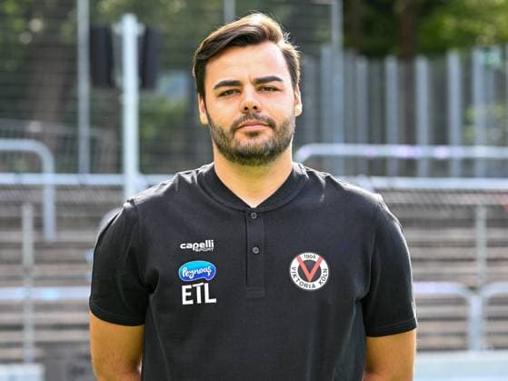 Niko Janssen (Viktoria Koeln, Videoanalyst). Viktoria Koeln, Fussball, 3. Liga, Portraettermin 2023 24, 12.07.2023 DFB DFL Regulations prohibit any use of Photographs as image sequences and or quasi-video X, Viktoria Koeln, Fussball, 3. Liga, Portraetermin 2023 2024, 12.07.2023 Köln Copyright: xEibner-Pressefoto ThomasxHaeslerx EP_EER