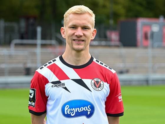 Bryan Henning (Viktoria Koeln, 19). Viktoria Koeln, Fussball, 3. Liga, Portraettermin 2023 24, 12.07.2023 DFB DFL Regulations prohibit any use of Photographs as image sequences and or quasi-video X, Viktoria Koeln, Fussball, 3. Liga, Portraetermin 2023 2024, 12.07.2023 Köln Copyright: xEibner-Pressefoto ThomasxHaeslerx EP_EER