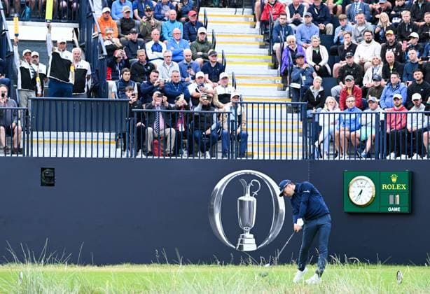 Mandatory Credit: Photo by Greig Cowie Shutterstock (14015622i) Matthew Jordan gets the 151st Open Championship underway in Group One. Rolex The British Open Championship, Day One, Golf, Royal Liverpool Golf Club, Liverpool, UK - 20 Jul 2023 The British Open Championship, Day One, Golf, Royal Liverpool Golf Club, Liverpool, UK - 20 Jul 2023 Copyright: xGreigxCowie Shutterstockx 14015622i