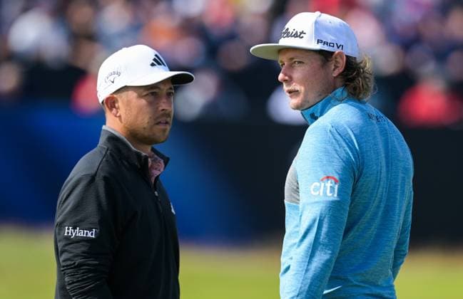 Mandatory Credit: Photo by Greig Cowie Shutterstock (14015622s) Cameron Smith on the 1st Green in deep conversation with Xander Schauffele The British Open Championship, Day One, Golf, Royal Liverpool Golf Club, Liverpool, UK - 20 Jul 2023 The British Open Championship, Day One, Golf, Royal Liverpool Golf Club, Liverpool, UK - 20 Jul 2023 Copyright: xGreigxCowie Shutterstockx 14015622s