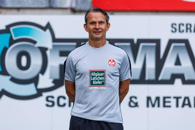 Dirk Schuster (Trainer 1.FC Kaiserslautern), 1. FC Kaiserslautern, Fussball, 2. Bundesliga, Medientag, Saison 2023 2024, 20.07.2023 1. FC Kaiserslautern, Fussball, 2. Bundesliga, Medientag, Saison 2023 2024, 20.07.2023 Copyright: xEibner-Pressefoto AlexanderxNeisx EP_ANS