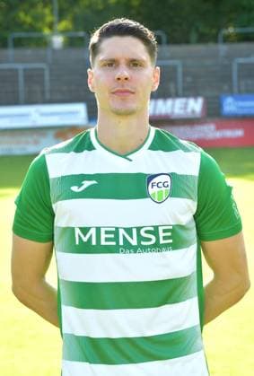 20.07.2023, GER, Fussball, Regionalliga West, Saison 2023 2024, Ohlendorfstadion im Heidewald, Gütersloh FC Gütersloh Fototermin 2023 2024 Ilias Illig (FC Gütersloh), Aktion, Einzelbild, Hoch, Portrait