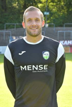 20.07.2023, GER, Fussball, Regionalliga West, Saison 2023 2024, Ohlendorfstadion im Heidewald, Gütersloh FC Gütersloh Fototermin 2023 2024 Jarno Peters (FC Gütersloh), Aktion, Einzelbild, Hoch, Portrait